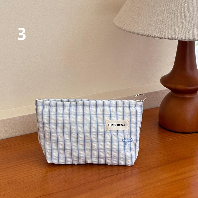 

Light Blue Striped Bow Cosmetic Bag, Women Travel Makeup Organizer With Zipper, Multi-Use Toiletry Pouch N3 S