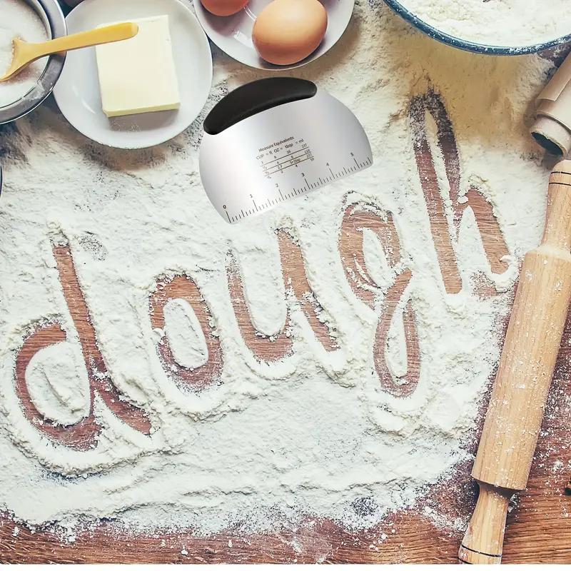 Household Stainless Steel Semicircular with Scale Baking Cutting Knife Cream Cake Flour Scraper