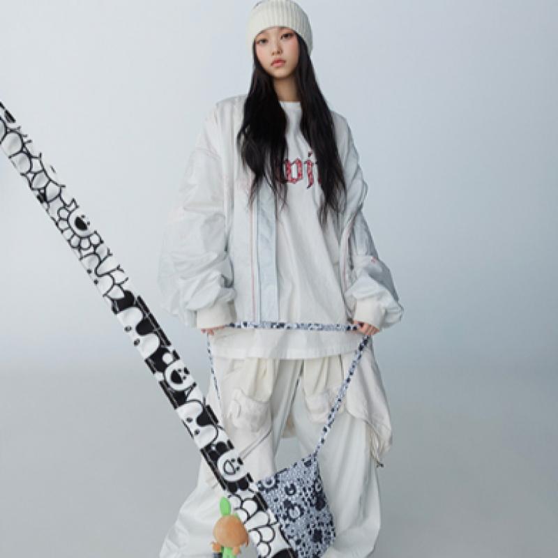 Newjeans Nj X Murakami Cross Bag