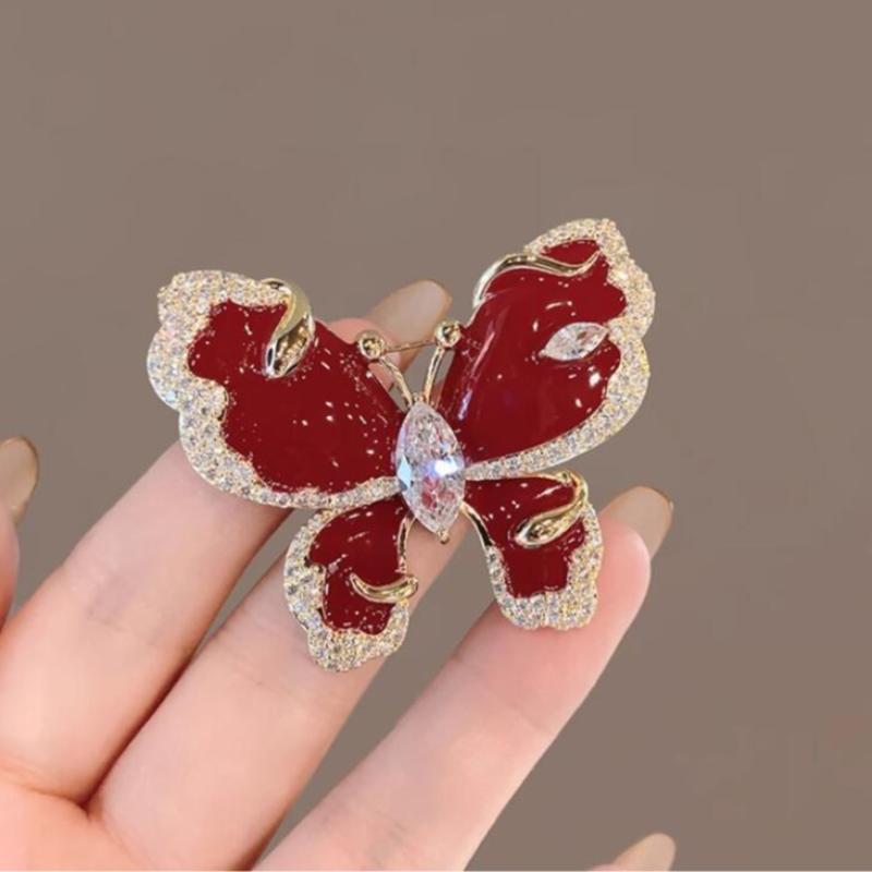 

Temperament Luxury Red Butterfly Brooches For Women Clothing Coat Accessories Gifts 1pc