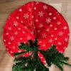 Christmas Tree Skirt Handcraft Winter Mat for Family Farmhouse Festival 78cm Dia White
