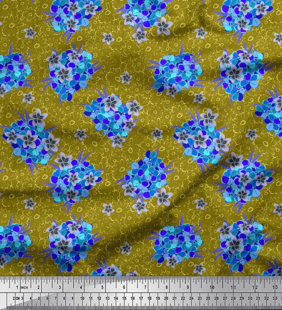 

Японська креп-сатин Soimoi Purple Тканина з квітковим принтом Aster, Barwinkle & Plumeria на метр 42 дюйма 42 Inch Wide - Poly Crepe жовтий