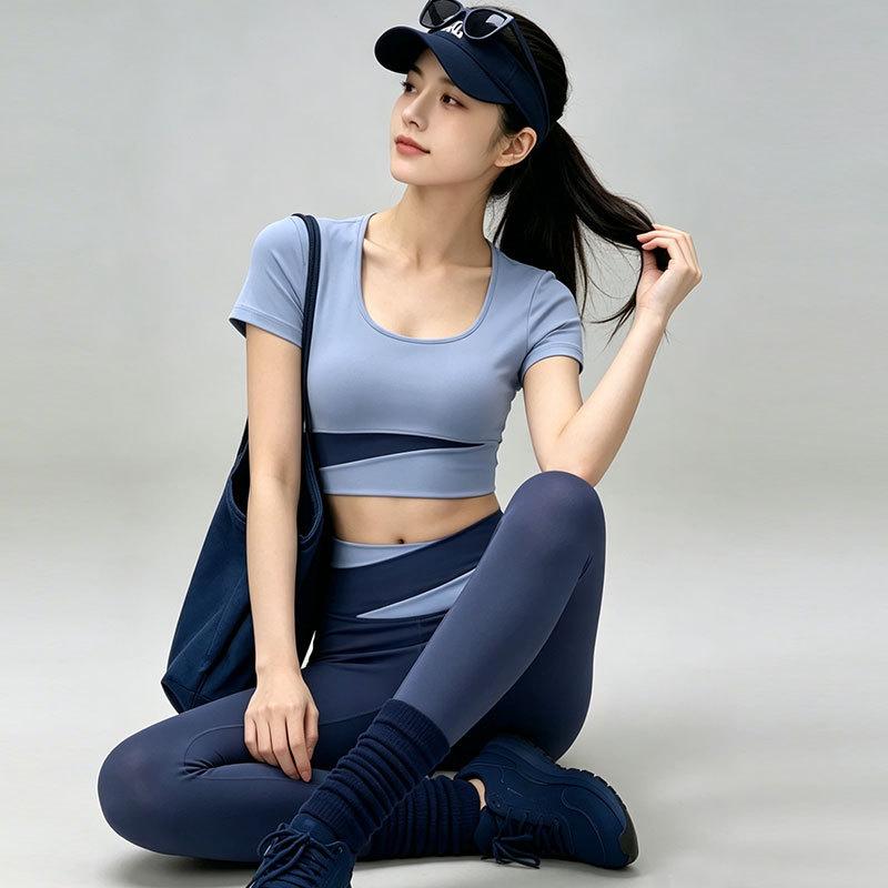 Contrasting Color Splicing Yoga Suit Women Can Wear Quick-drying Breathable Short-sleeved Trousers Pilates Sports Suit