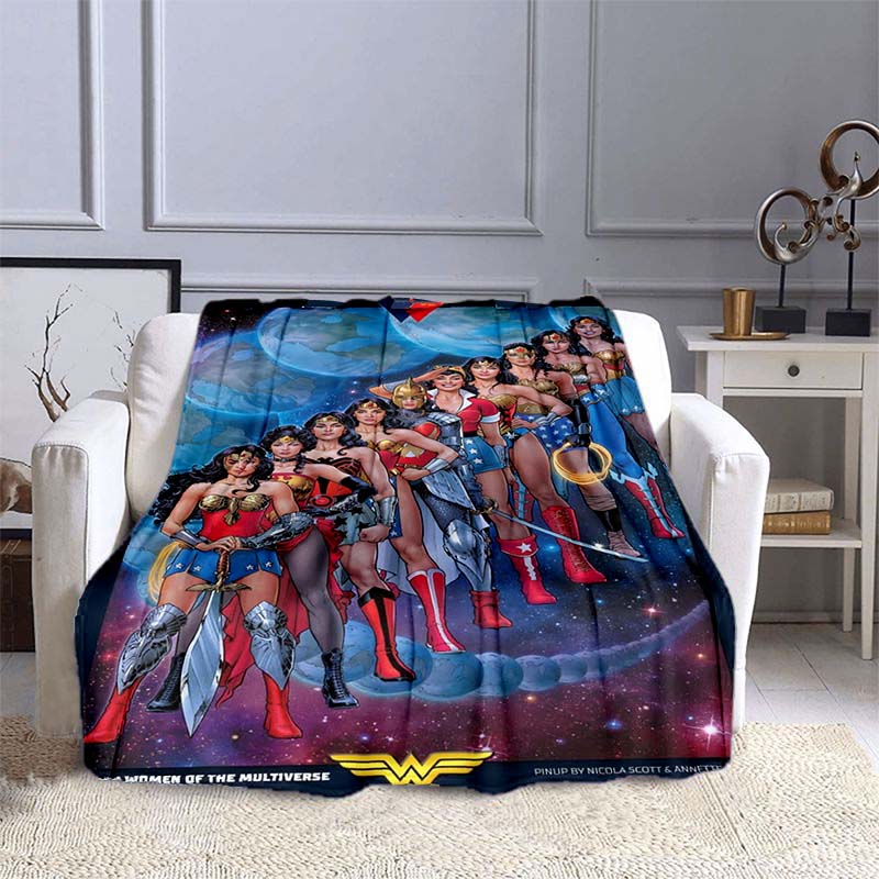 The New Wonder Woman Print Blanket Is a Warm and Comfortable Flannel Blanket, Suitable for Bedrooms, Sofas, Beds, Chairs, Picnic
