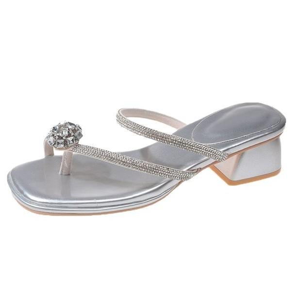 French thick-heeled slippers women's summer wear 2025 new pigeon egg rhinestone cool slippers versatile toe Roman sandals