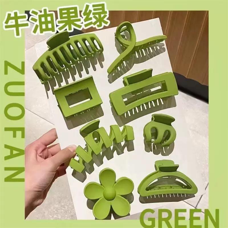 8Pcs Polychrome Hair Clip Set Frosted Shark Claw Clip Sweet Women Headwear for Updo Daily Wear Valentine's Day Hair Accessories