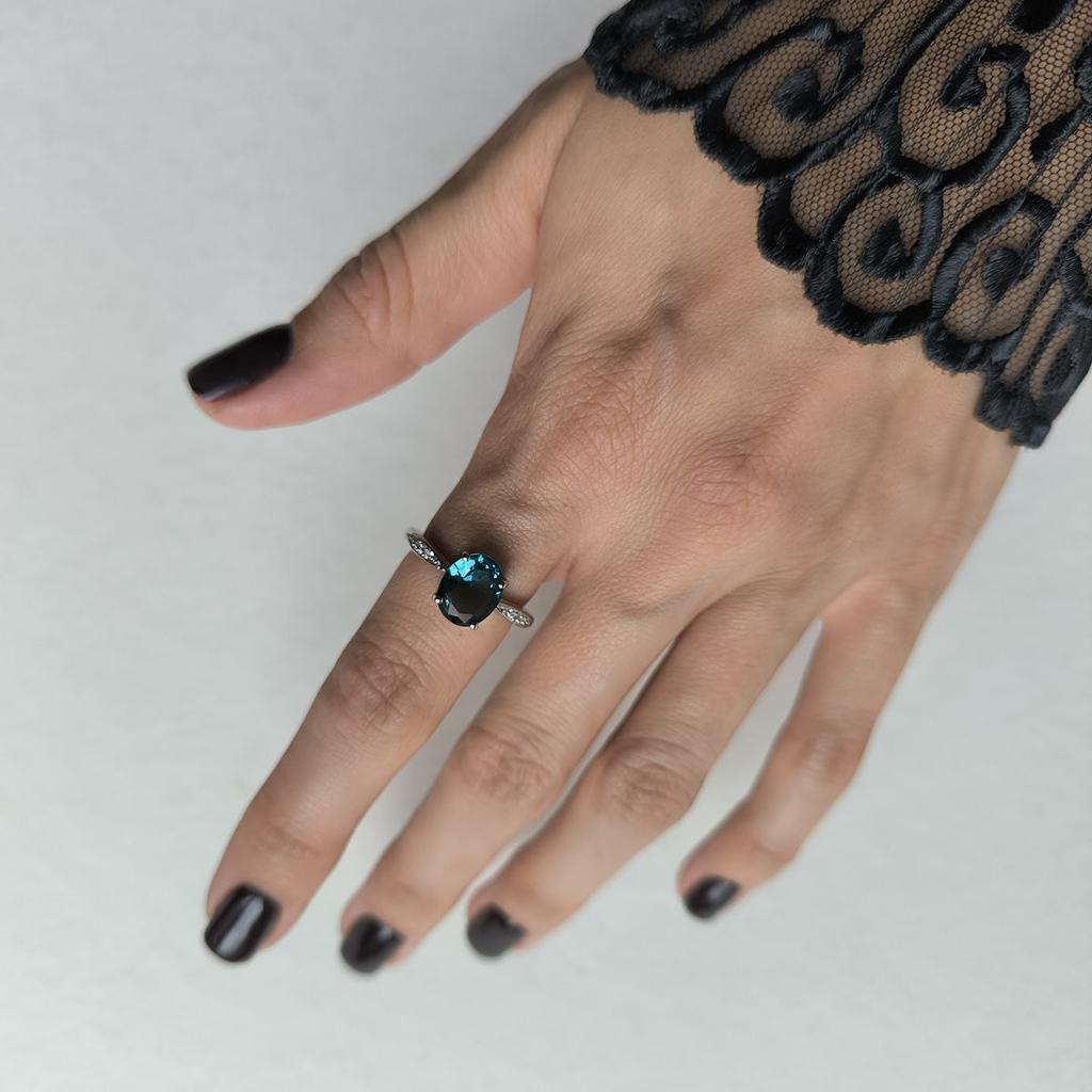 Silver Ring with London Blue Topaz 1.982ct, Item Weight 2.96 Gr (2196099)