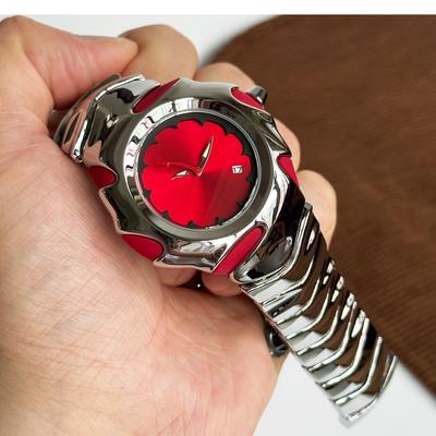 Y2k Design Red Quartz Watch Men Dpecial Blade Personalize High Quality Creative Black Medieval Old Steel Unique Men AAA Clock