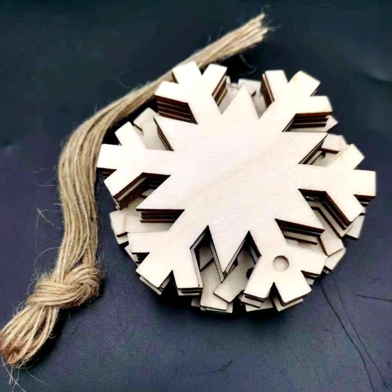 Laser Engraved Christmas Snowflake Pendant Hollow Wood Chips Diy Christmas Tree Pendant Snowflake Wood Chips 6Cm