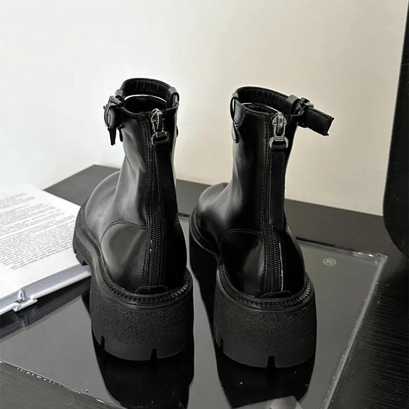 Autumn Winter Chunky Platform Boots Women Soft Leather Stretch Ankle Boots Fashion Belt Buckle Back Zip Design Knight Boots