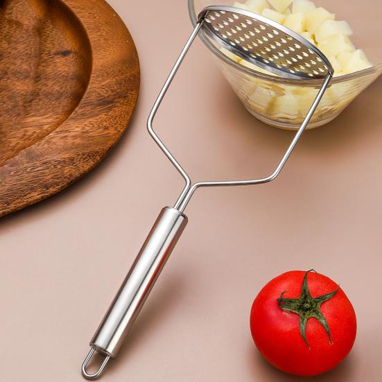 Stainless Steel Potato Masher with Ergonomic Handle Manual Food Crusher for Vegetables Sauces Rust-Resistant Dishwasher Safe Kitchen Tool for Home