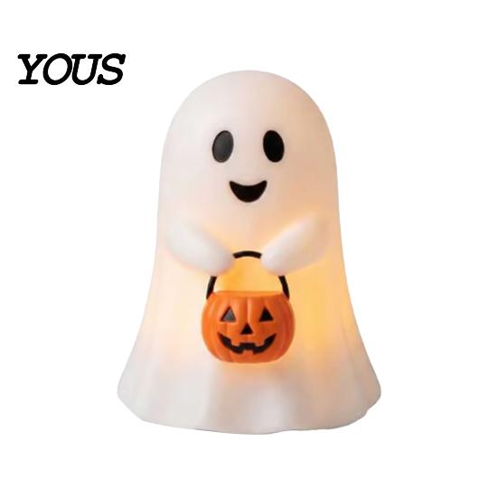 Ghost Festival Party Favors Cute Holding Pumpkin Bucket Table Lamp, Halloween Spooky Bedside Atmosphere Supplies Small LED Night Light for Bedroom
