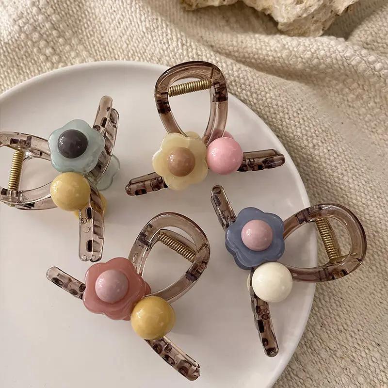 New Sweet Grab Hair Clips for Women Flower Acrylic Hairpin Back Of Head Tie Shark Cawl Clips Girls Hair Accessories