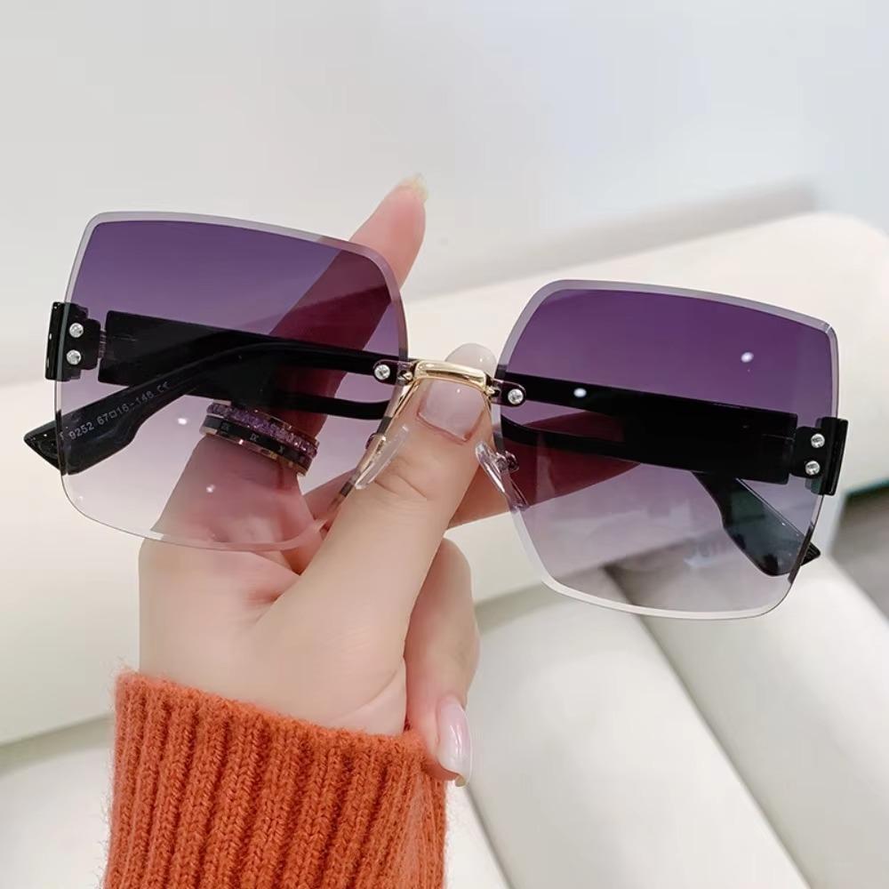 Retro Fashion Square Rimless Sunglasses for Women Gradient Sunglasses