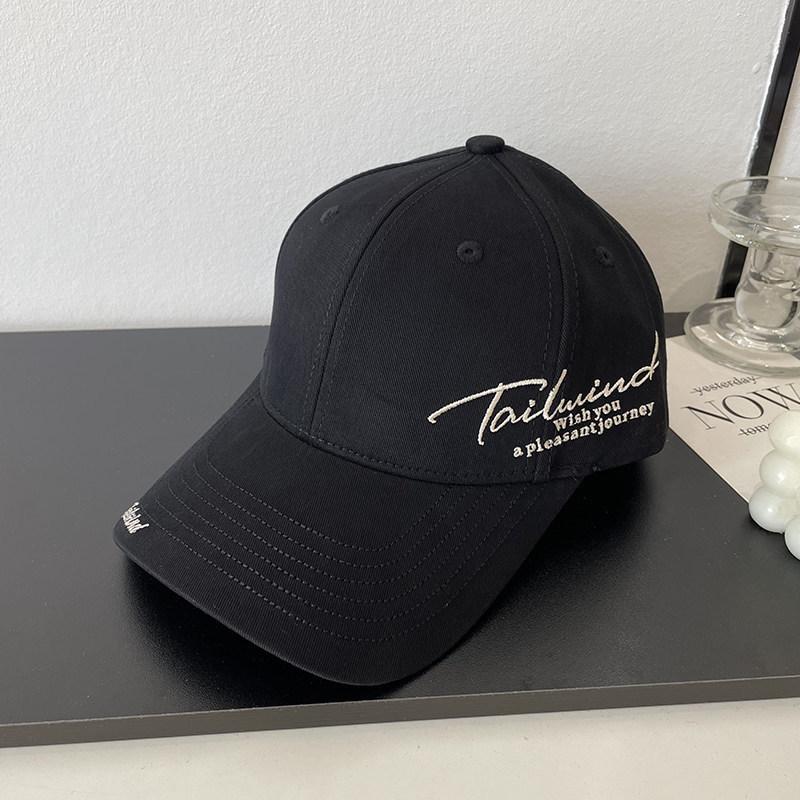 Cotton Baseball Cap With Embroidered Alphabet For Casual Wear And Sun Protection