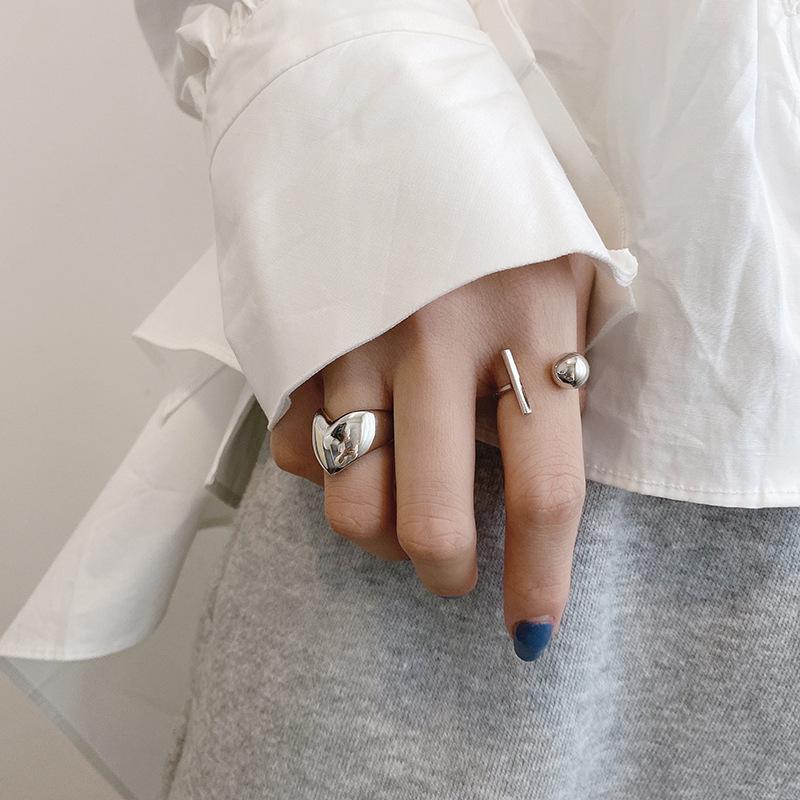 Adjustable Women's Heart Ring - Trendy, Versatile, and Stylish for a Unique Look