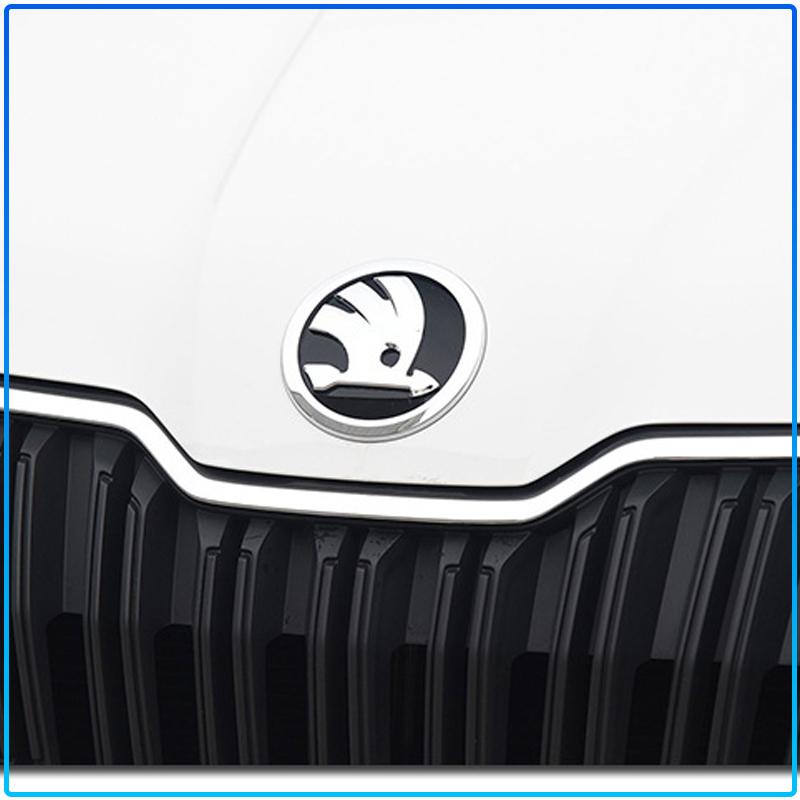 1Pcs Car Hood Front Bonnet Grill Rear Trunk Emblem Logo Badge Decal For Skoda Octavia Fabia Kamiq Kapoq Kodiaq Rapid SCALA Superb