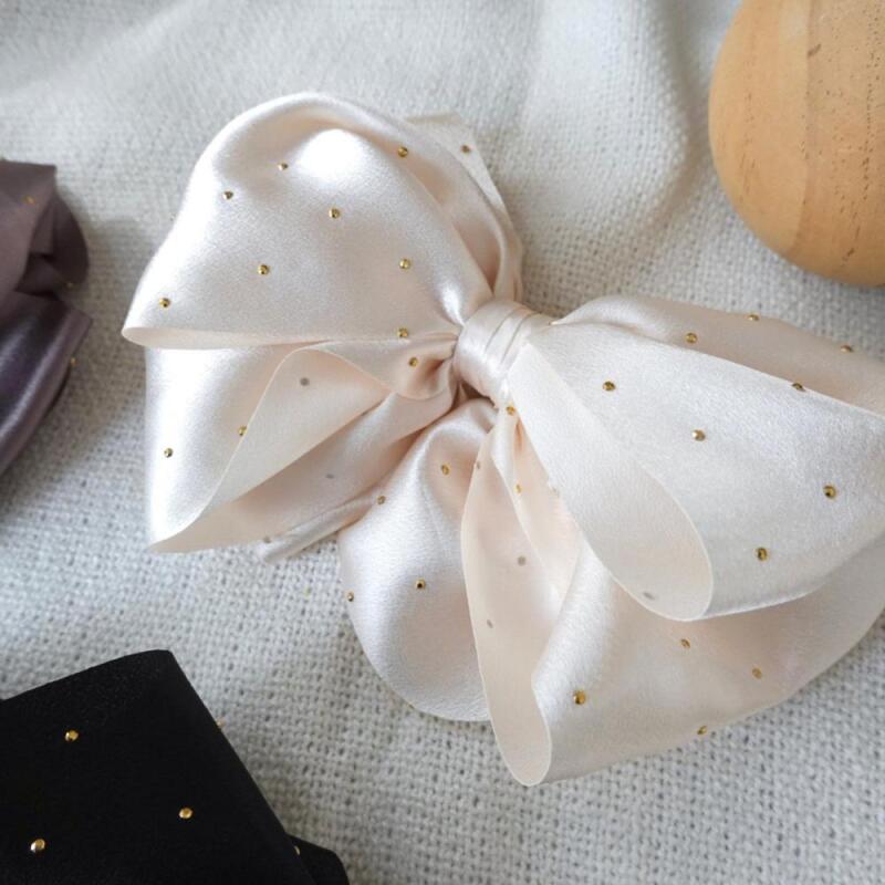 

Igasi Women s Wangribon Emotional Bling Hairpin Girl Stud ivory