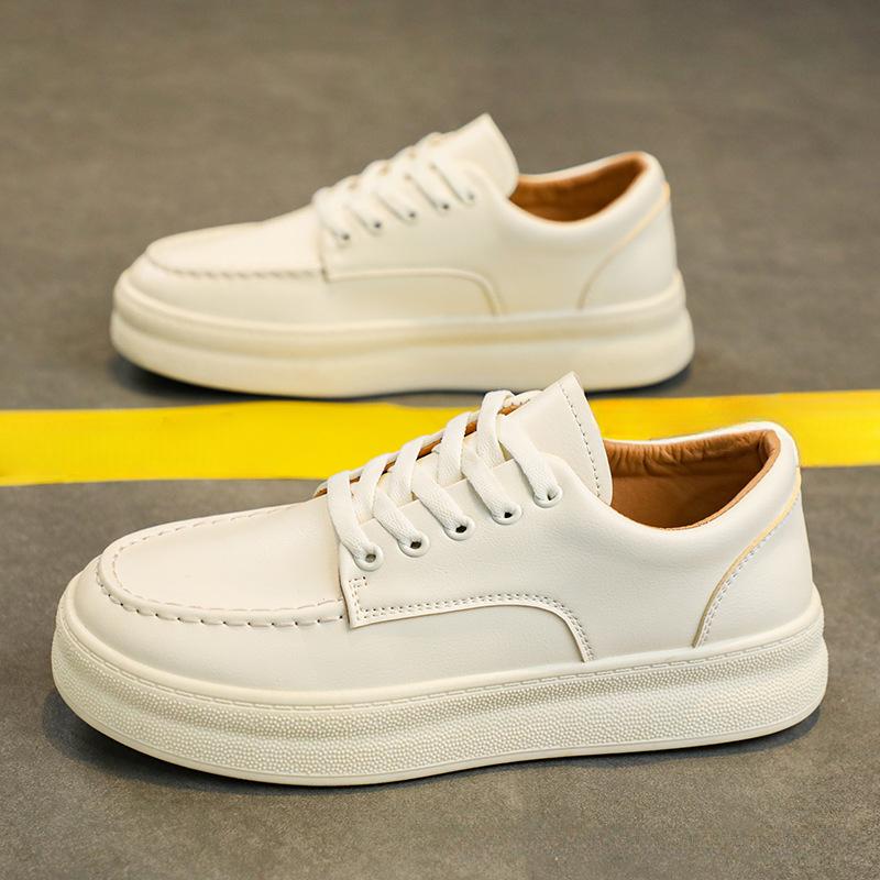 Casual Breathable Flat Bottom Anti-Odor Soft Leather Sports Board Shoes 2024 New Fashion Simple All-match Men Shoes Autumntime