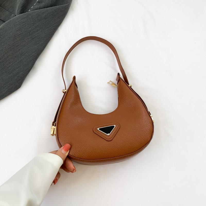 

Ретро Повседневная Маленькая Сумка Женская Яркая Цветная Сумка Полумесяца Иностранная Текстура Сумка Через Плечо Подмышкой розы красного