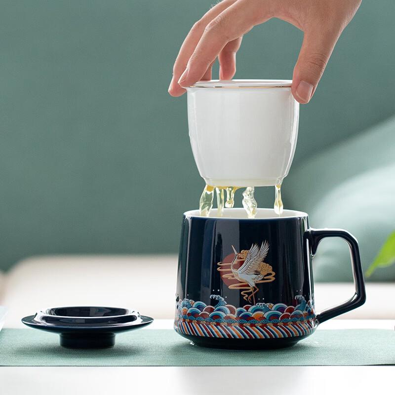 Ceramic Tea Mug with Infuser and Handle