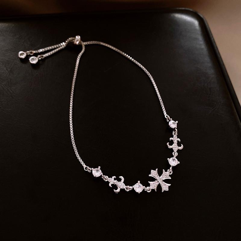 Pulseira Ajustável com Pingente de Cruz para Mulheres com Enfeites de Zircônia Joia da Moda Tendência Presente