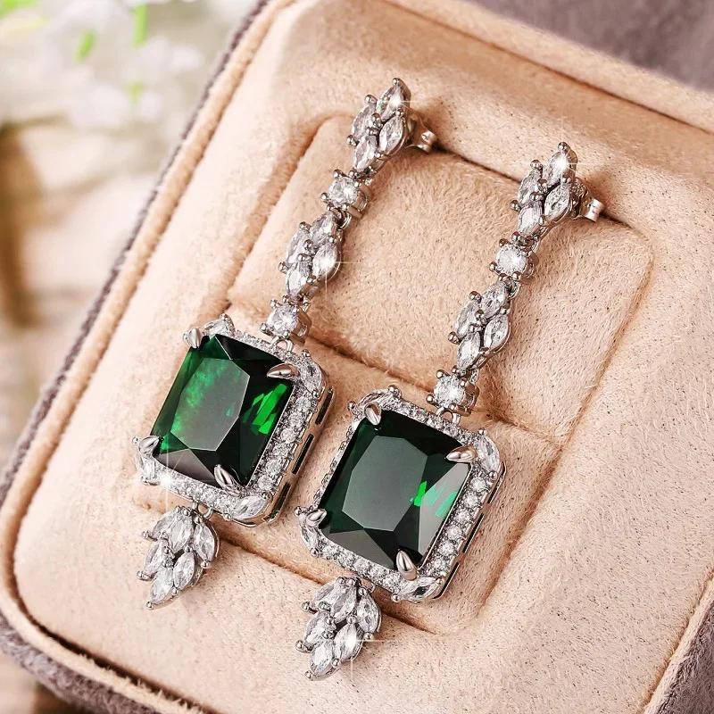 2026 New Style Fashion Green Crystal Pendant Earrings for Women's Engagement Party Accessories with Noble Unique Zircon
