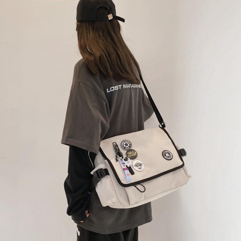 Trendige Nylon-Crossbody-Tasche für Herren, große Kapazität, japanischer Stil, Messenger Bag, lässige Schultertasche im Harajuku-Stil, Sac Bags