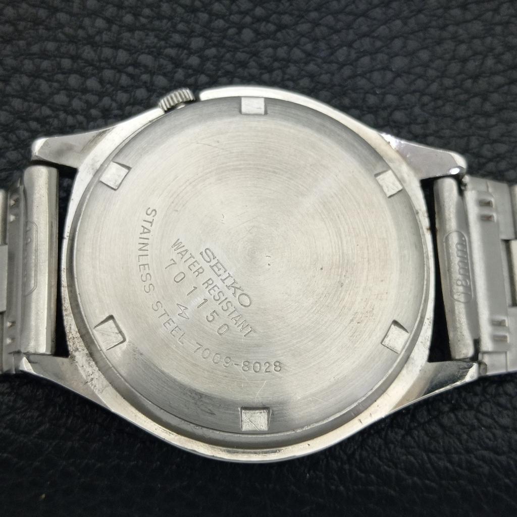 GENUINE VINTAGE SEIKO 5 JAPAN 7006A AUTOMATIC MENS BLUE DIAL WATCH a702409-5 R124-a702409