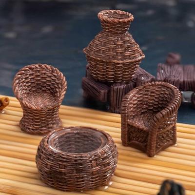 Bebek ve Peluş Oyuncaklar – Oyuncak bebek evleri ve aksesuarları