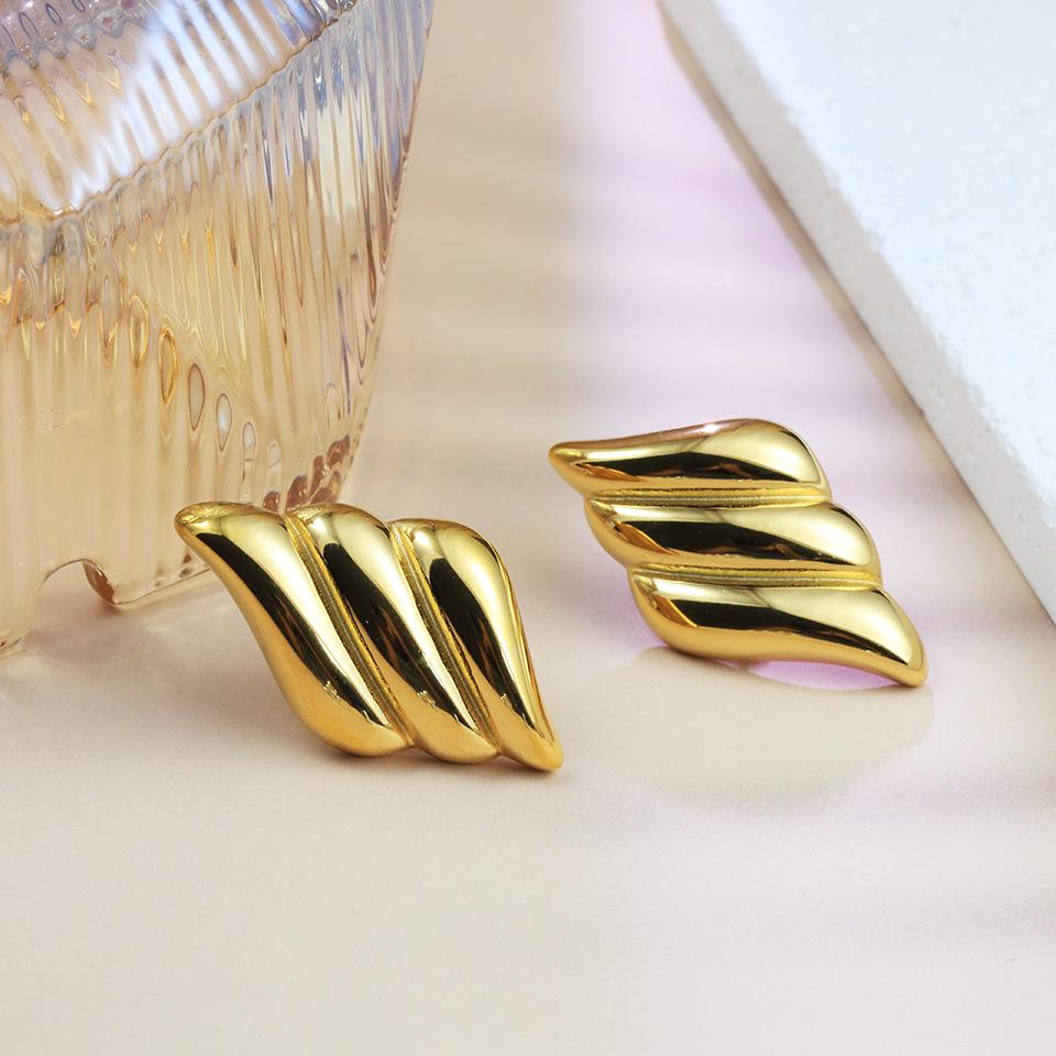 2024 European Style Gold Plated Stainless Steel Wing Earrings