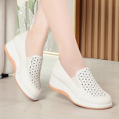 Summer Lightweight Single Shoes Breathable Women's Shoes Soft Sole Comfortable Hole Shoes Wedge Heel Leather Shoes