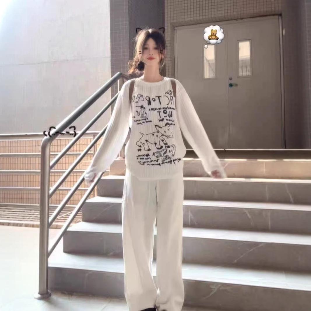 

Women s White Long Sleeve Sun-Protective T-Shirt Cardigan with Puppy Design Large білий