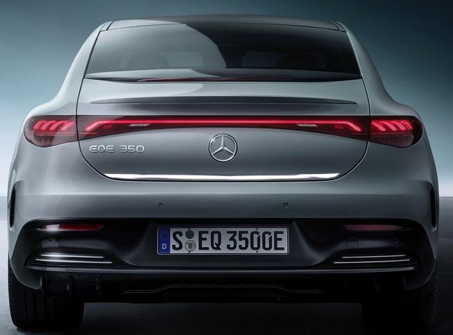 Mercedes EQE 2022+ CHROME Tailgate Trim