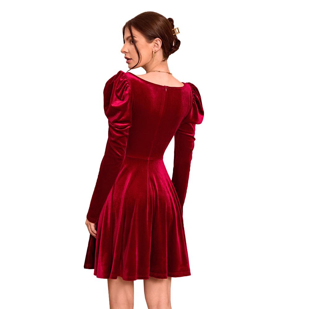 2024 Women's Burgundy Velvet Dress: French Style, High Waist, Mid-Length, Autumn/Winter Collection.