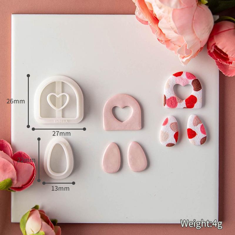 Valentijnsdag Serie Hartvormige Polymeerklei Zachte Keramiek Mallen Cartoon Hart Oorbellen Sieraden Hanger Maken Snijgereedschap