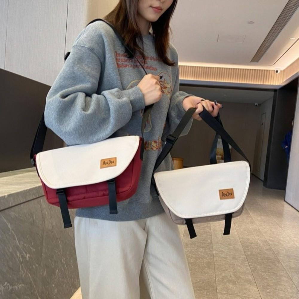 Korean Style Nylon Messenger Bag Large Capacity Mailman Bag Schoolbag Women Shoulder Bag  Outdoor