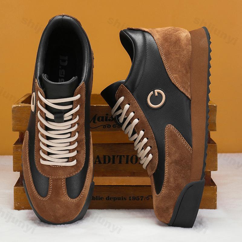 Men Casual Shoes Spring Autumn Low-top Retro Classic Student Trendy Leather Shoe Outdoor Fashion Non-slip Running Sneakers
