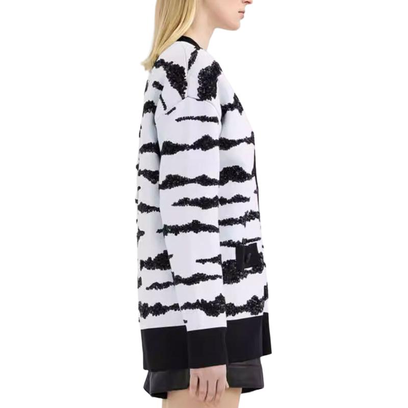 Karl Lagerfeld French Elegant Daily Commuting Dating Outfit Light Luxury Embroidered Cardigan Printed Knitwear Women Tops White 221L2002998