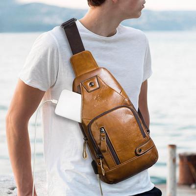 Pirmas sluoksnis karvės odos vyriška minkštos odos krūtinės krepšys Odinis lauko plokščias krepšys su linija Per petį didelės talpos krepšys