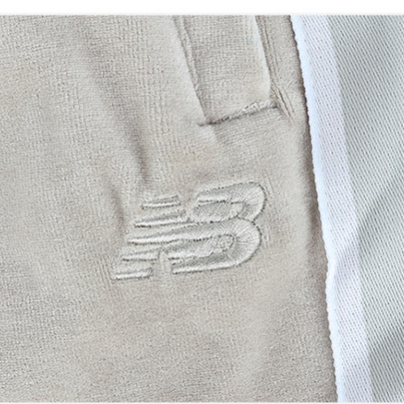 New BalaNce Velour N Track paNts Beige