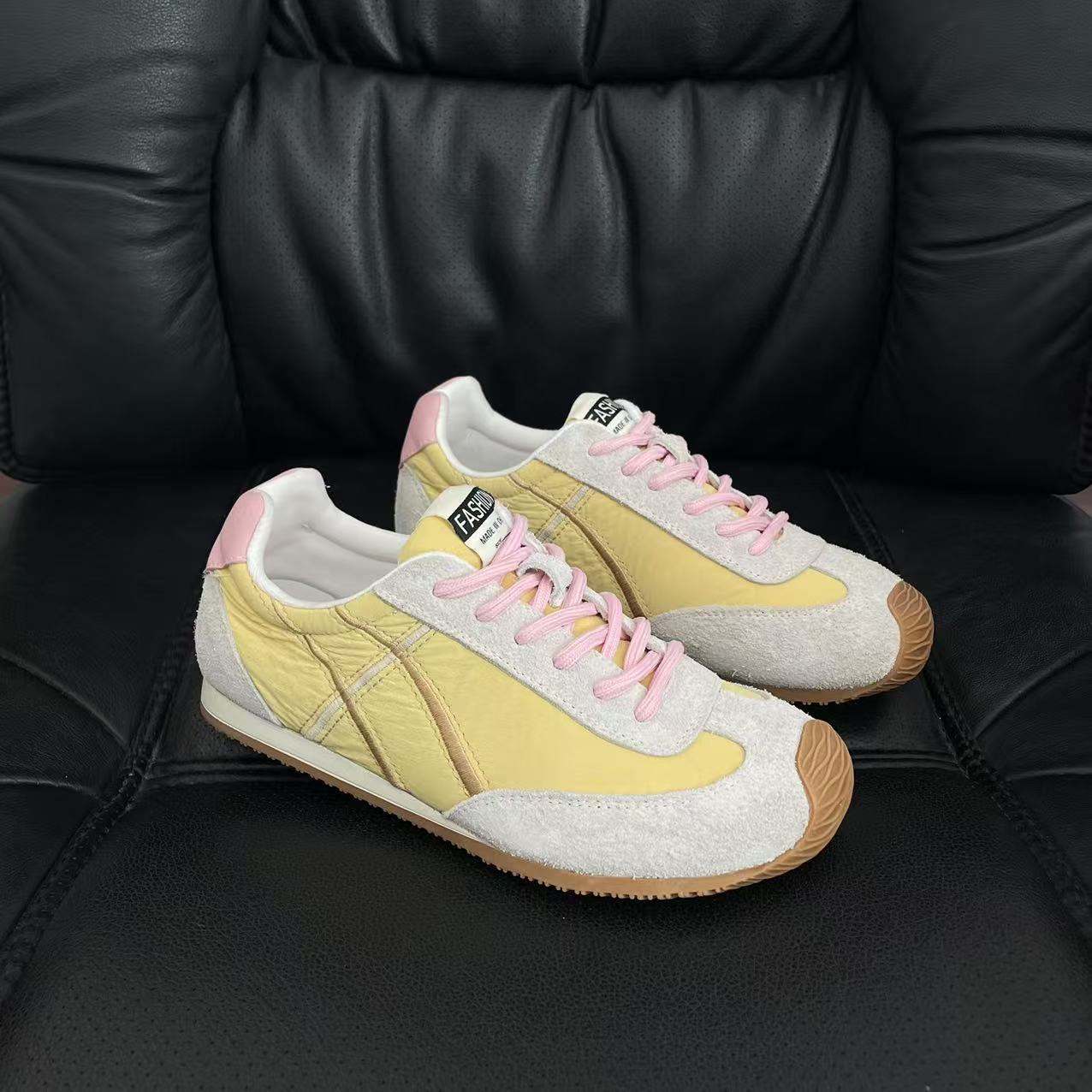 

Leather women s spring new ugly cute casual shoes flat bottom lightweight women s shoes trendy color matching versatile lace-up 35