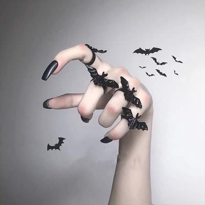 Dark Goth Ancient Diamond Bat Weird Ring Male And Female Personality Punk Style Open Joint Index Finger Ring Tide