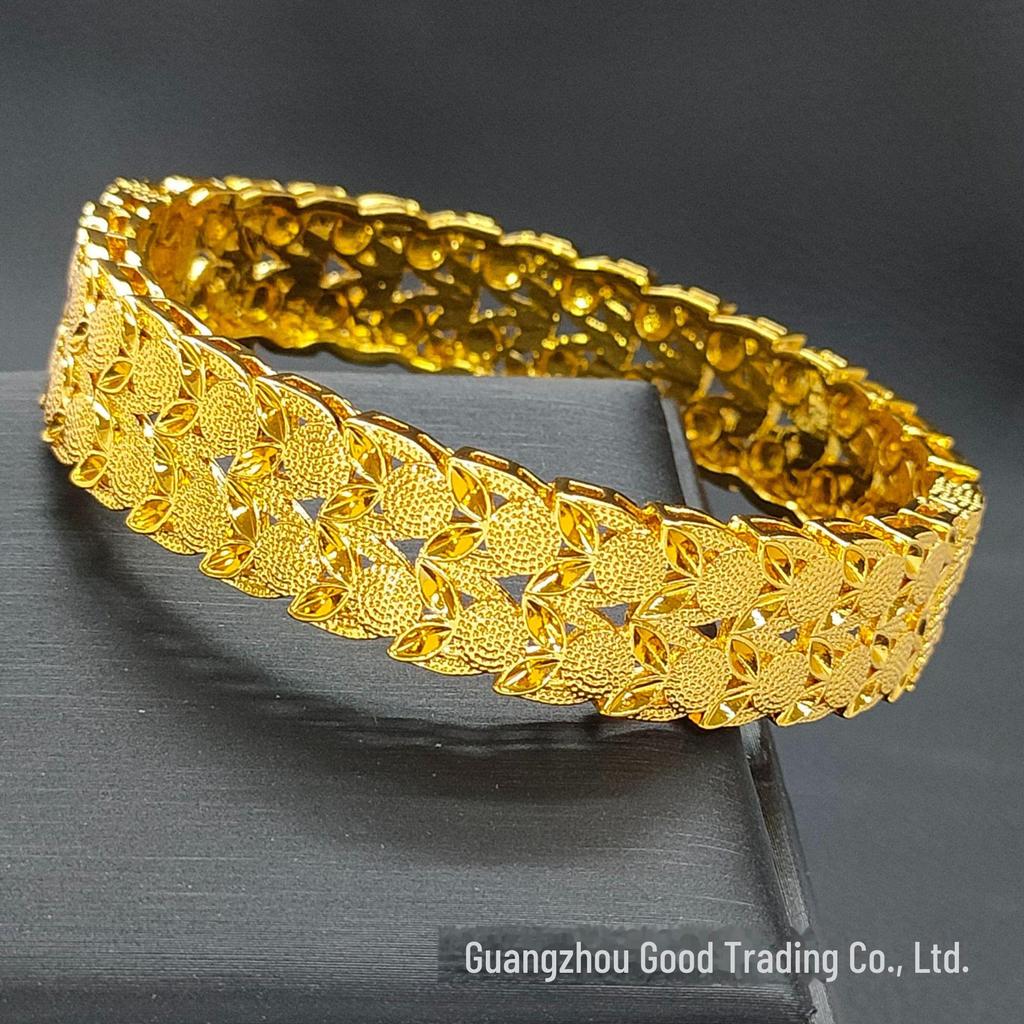 24K Gold-Plated Bollywood Bride Bracelet: Women's Bridal Jewelry