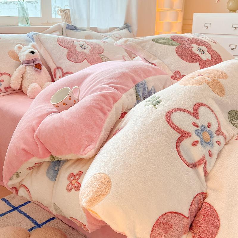 Warm Snowflake Fleece Four-piece Set, Double-sided Fleece Thickened Milk Fleece Bed Sheet Three-piece Set