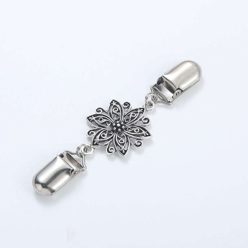 Vintage European & American Shawl Clip: Women's Diamond Sweater, Scarf, Brooch & Collar Alloy Accessories