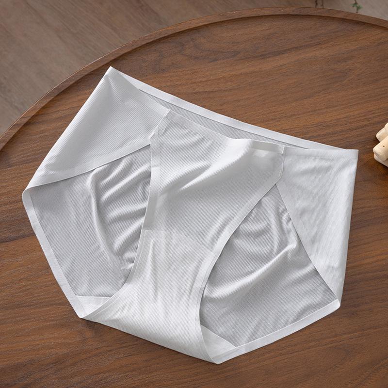 Women's Summer Ultra-thin Traceless Cotton Breathable High-slit Mid-waist Triangle Briefs