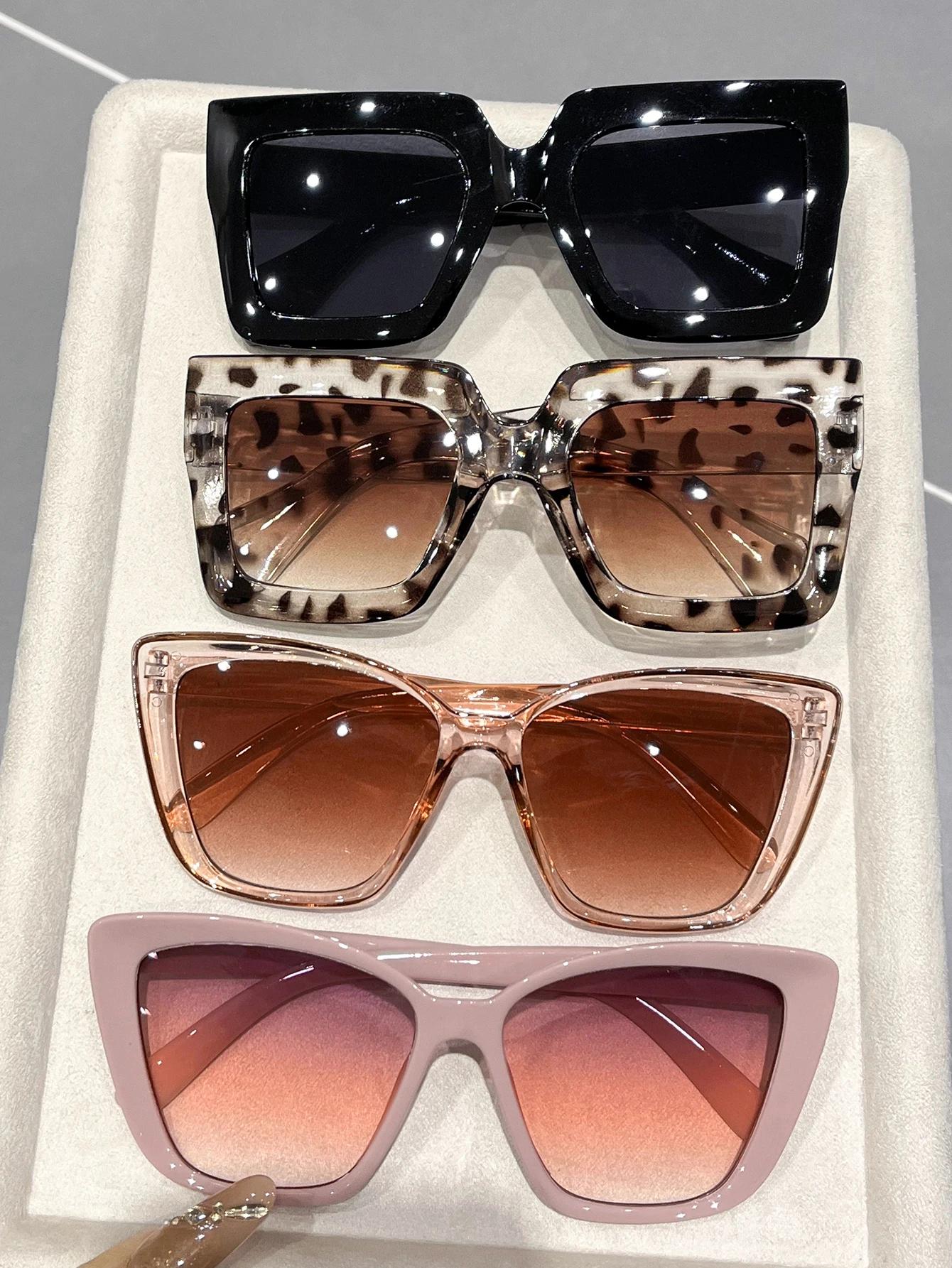 

4Pcs European And American Fashion Mixed-Frame Glasses With Pc Lenses Trendy And Stylish Glasses Are A Gift For Family Members