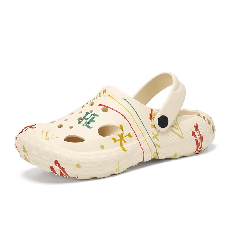 Fashion New Men's Slippers EVA Non-slip Breathable Home Slipper Outdoor Beach Toe-cap Sandals Mens Fashion Hole Shoes Two Ways To Wear