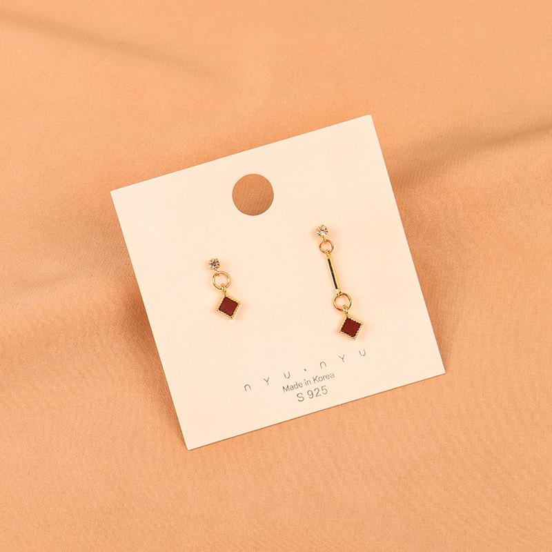 

Корейская девушка Серьги Милые Простые Дикие Асимметричные Серьги